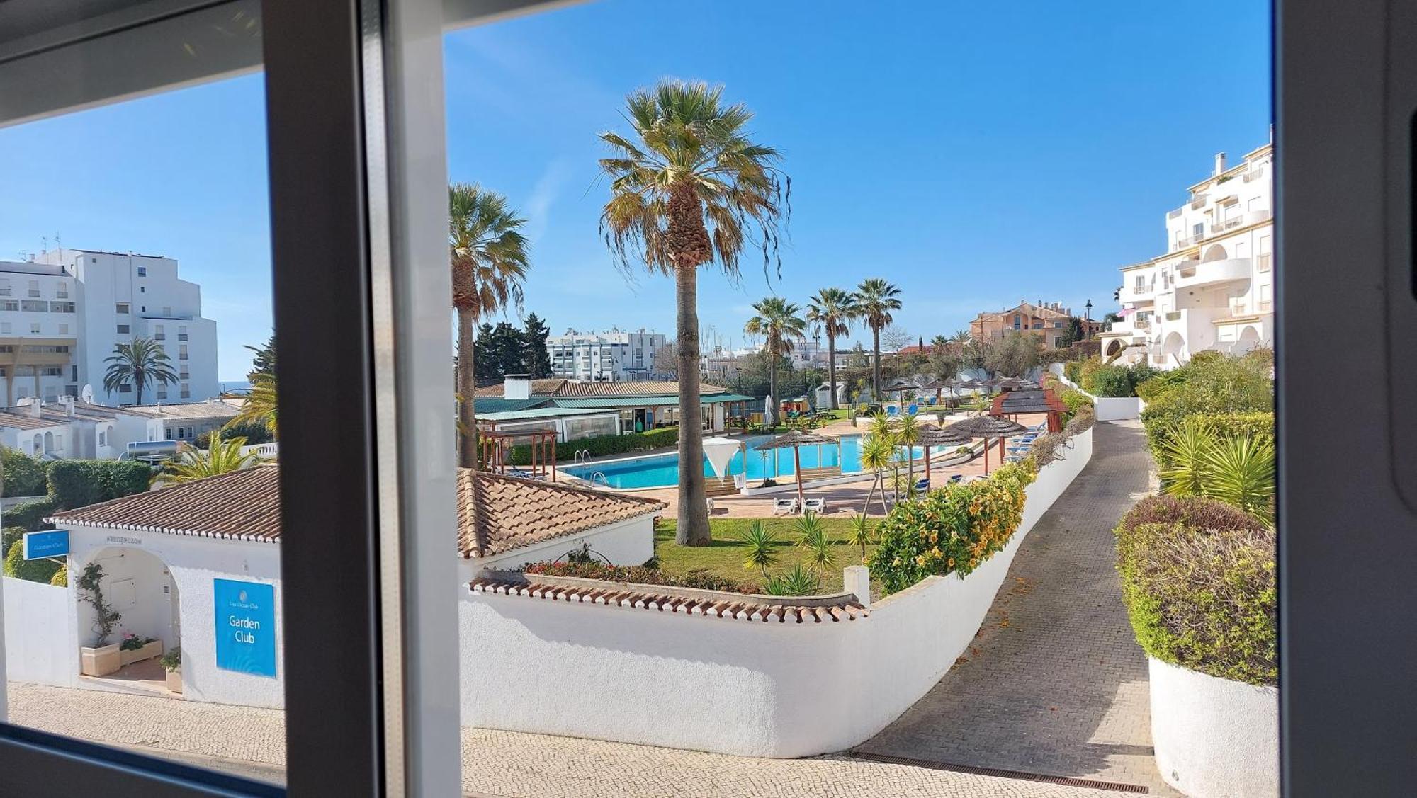 Luz Ocean Club Apartments Exterior photo